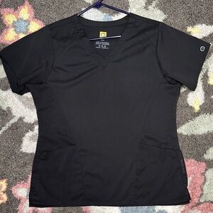 WonderWink Pro Women’s Modern Fit Black V-Neck Short Sleeve Scrub Top